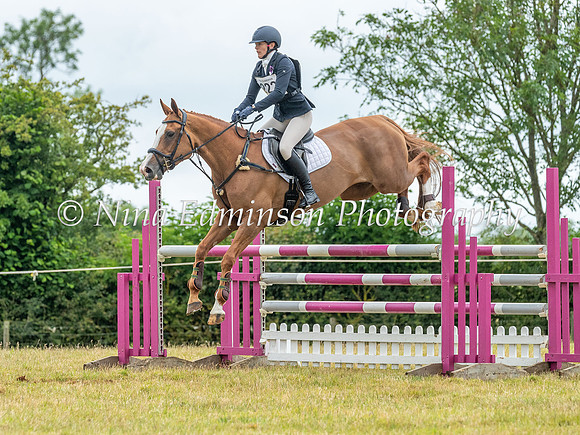 UPTON24---029