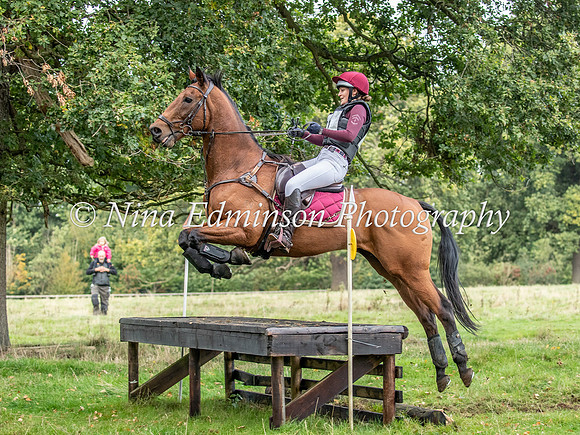 MHT22-305