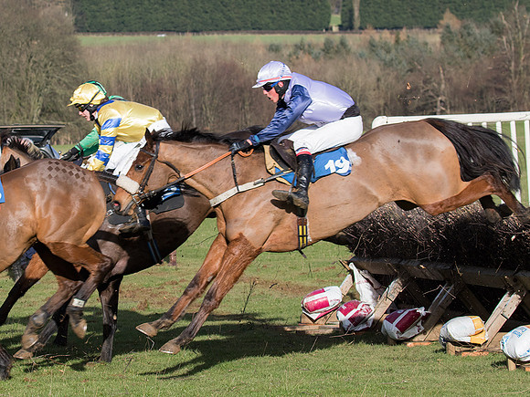 3E8A6644-Sportingfriendship