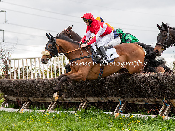 Y&AR6--0279